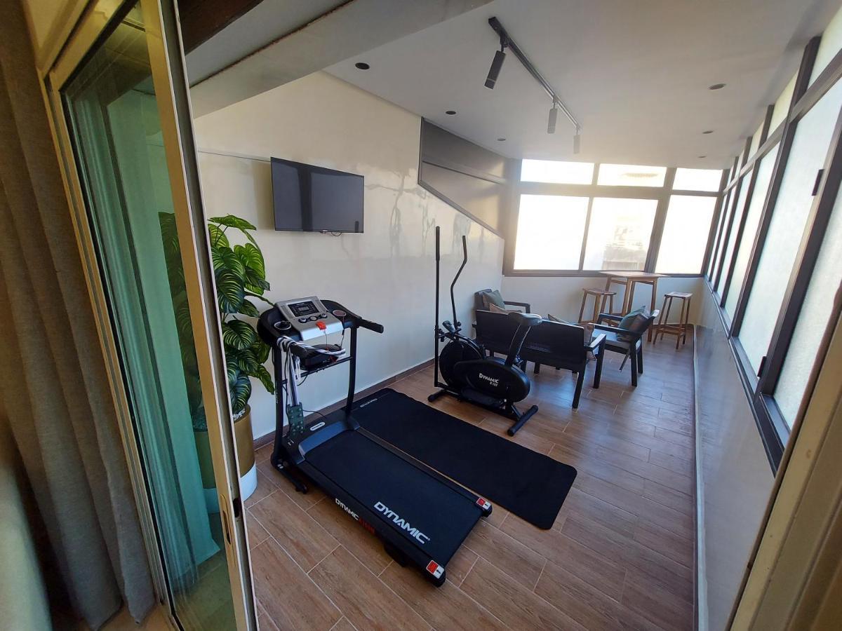 Modern Apartment Opposite The Hassan2 Mosque, Very Well Equipped And Stylish, 85 M2 With Gym And Direct Sea View With Underground Garage , Prohibits Unmarried Couples Of Arab Origin Casablanca Exterior foto